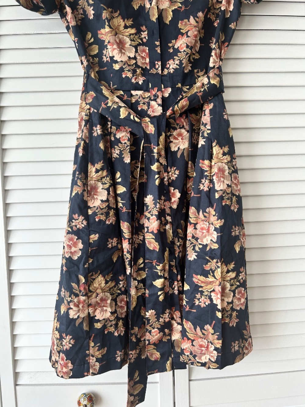 Brooks Brothers Pleated Floral Short Sleeves Dress Size 0 - Picture 3 of 10